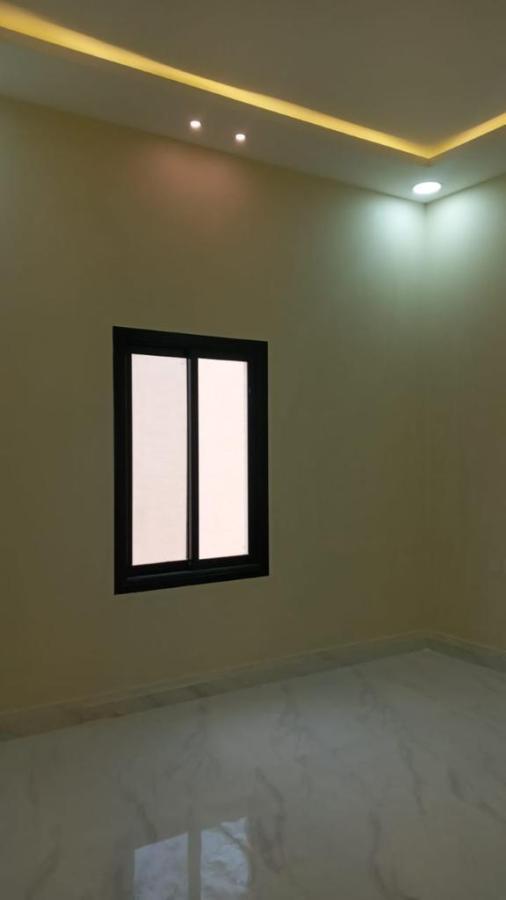 اضغط على الصورة لعرض أكبر.&nbsp;

الإسم:	11660_1710160139_ymmwztnkzd.jpg&nbsp;
مشاهدات:	18&nbsp;
الحجم:	20.6 كيلوبايت&nbsp;
الهوية:	3053